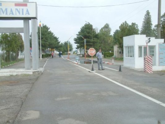 Opel Vectra cu ITP fals, descoperit în Vama Veche